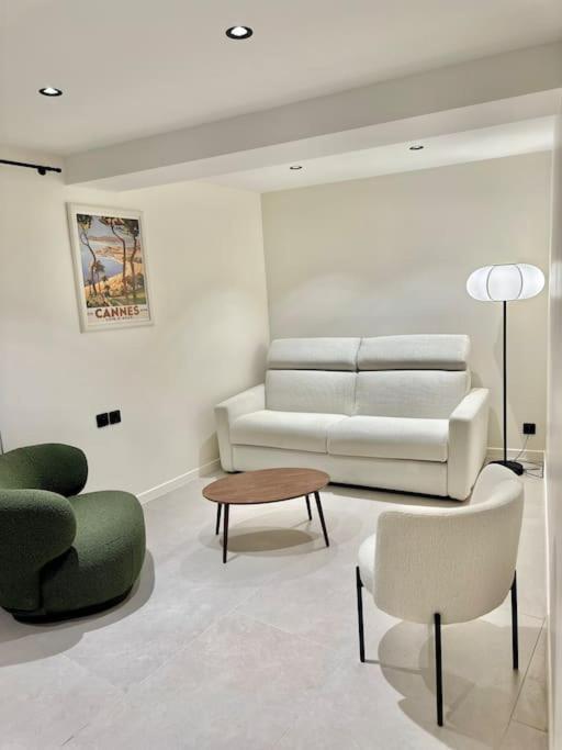 Apartment Centre A 3 Minutes Du Palais Des Festivals *